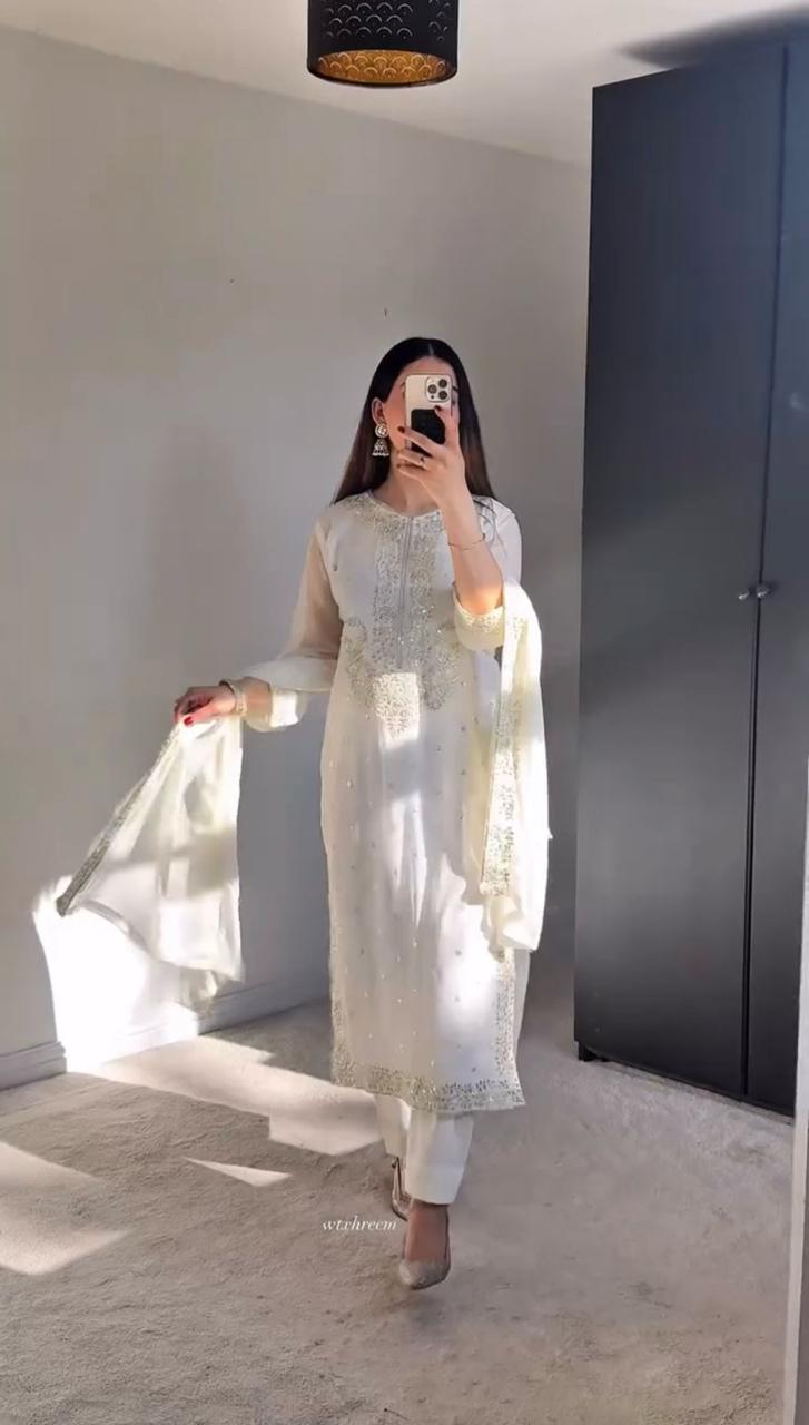 1f789d94-0088-4b22-ac59-8e8ebdda8183