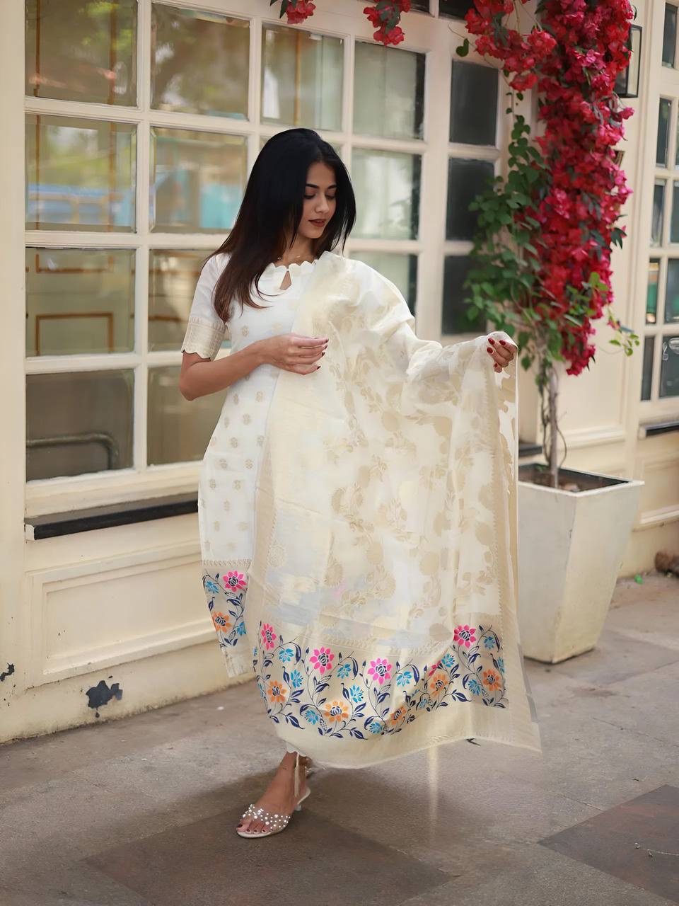 9C025873-6BE1-4C13-A4A1-3D9FF9DB4035