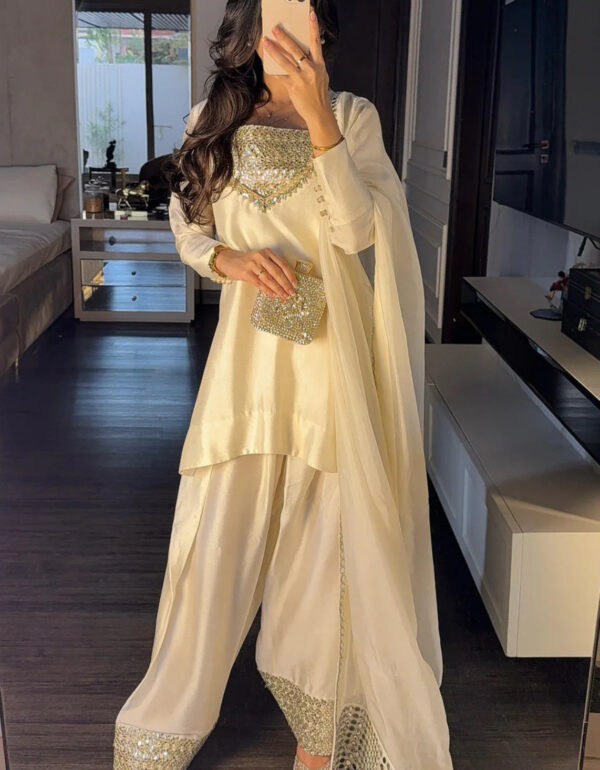 Mirror Embellished Ethnic Suit Set