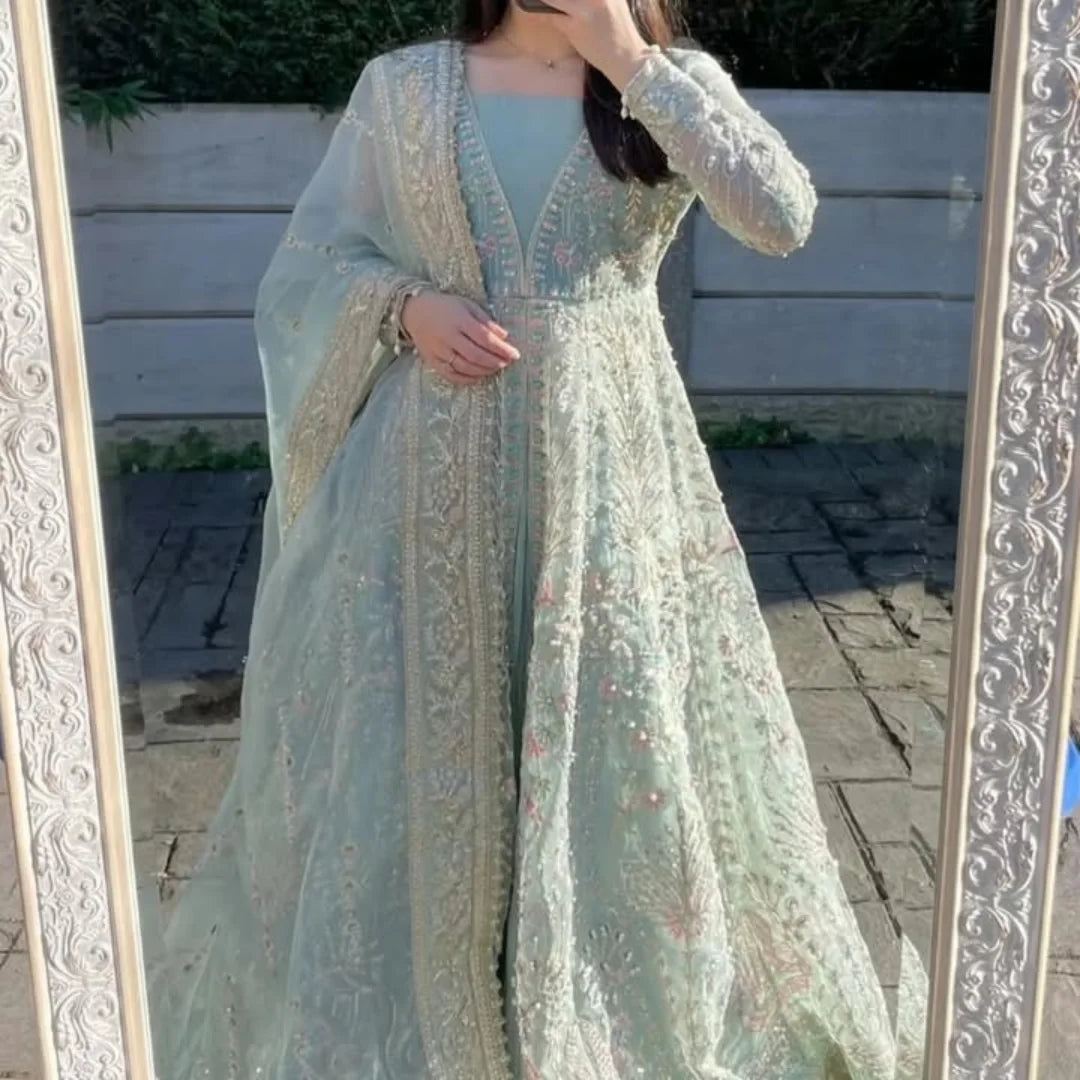 aashmaclothing_1751869891_3671273198713172707_47768161541-1