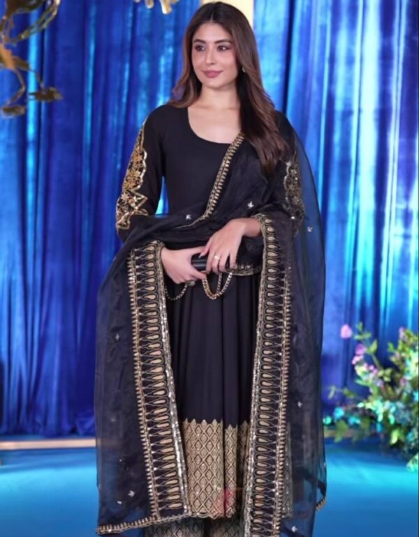 Tiana Noir Anarkali