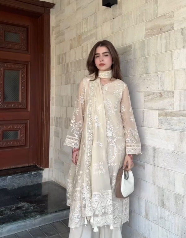 Ivory Noor Embroidered Kurta Set