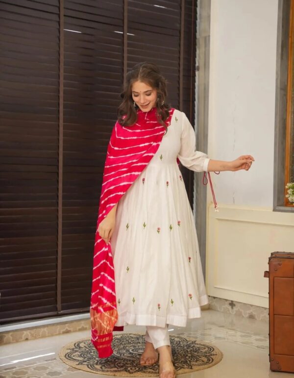 Kiara White Anarkali Suit Set